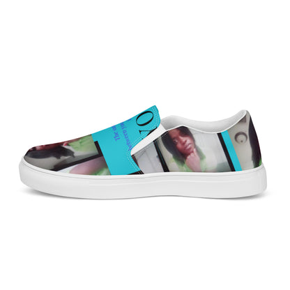 Women’s slip-on canvas shoes